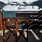 Apartment Chaleureux, Recemment Renove, Offrant Vue Imprenable Sur Les Montagnes Verbier