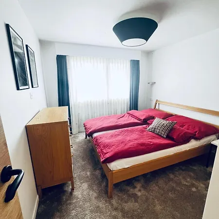 Apartment Chaleureux, Recemment Renove, Offrant Vue Imprenable Sur Les Montagnes *